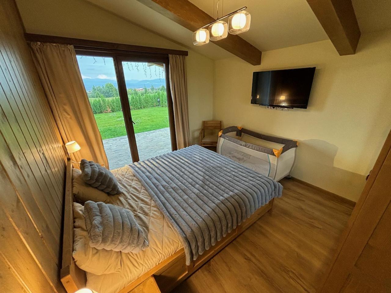 Pirin Golf Villa *